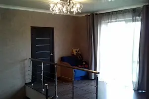 дом по адресу Роганская ул.
