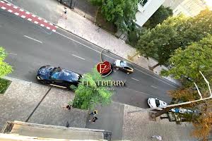 комерційна за адресою Ярославів Вал вул., 38