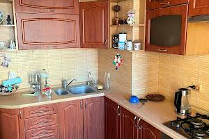 квартира за адресою Академіка Сахарова вул., 48