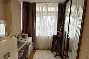 квартира за адресою Івасюка вул., 17