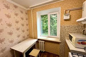 квартира за адресою Тараса Козлишина вул. (Жукова), 8