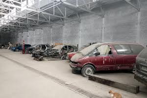 комерційна за адресою Косвена вул., 10