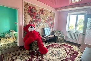 будинок за адресою Першотравнева вул.