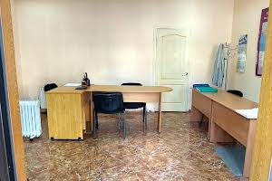 комерційна за адресою Космонавтів вул., 31