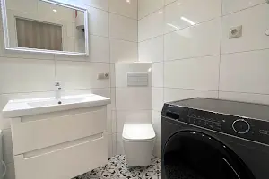 квартира за адресою Профсоюзна вул., 9а