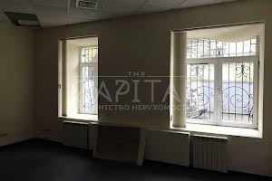 комерційна за адресою Дмитрівська вул., 44б