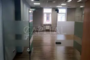 комерційна за адресою Верхній Вал вул., 6