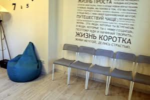 комерційна за адресою Жоліо Кюрі вул., 20