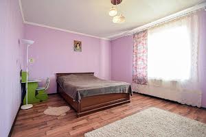 будинок за адресою Незалежності вул., 10