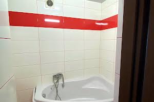 квартира за адресою Товарна вул., 5