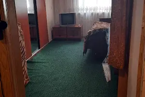 квартира за адресою Середня вул., 59