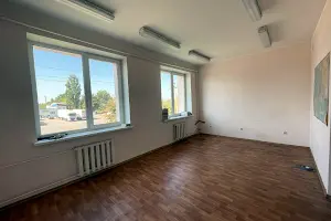 комерційна за адресою Промислова вул., 6