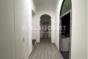 коммерческая по адресу Большая Васильковская ул. (Красноармейская), 30