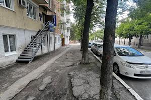 комерційна за адресою Шевченка вул., 42/29