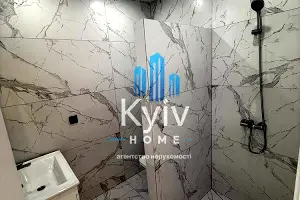 будинок за адресою Бориспільська вул.