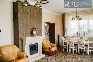 дом по адресу с. Кременище, Грушевського, 7