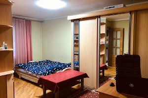 квартира по адресу Ольжича ул., 15-А