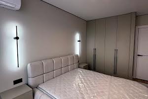 квартира за адресою Юліана Пелеша вул., 3