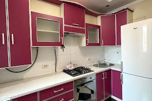 квартира за адресою Зоряна вул., 18