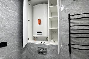квартира за адресою Хіміків вул., к 19, 20