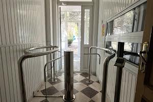комерційна за адресою Степана Чобану вул. (Добровольського), 1