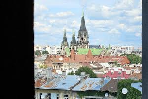 коммерческая по адресу Антоновича ул. (Сталинградской битвы), 31