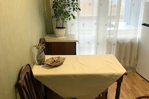 квартира за адресою Тополина вул., 26