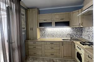 квартира за адресою Будівельників вул., 21