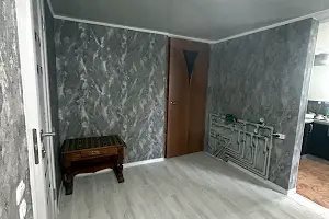 будинок за адресою Олексія Братушки вул., 1