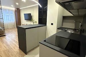 квартира за адресою Степана Бандери вул., 6