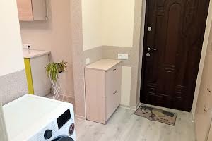 квартира за адресою Залізнична вул., 6