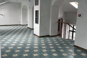 коммерческая по адресу Катерининська, 14