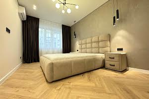 квартира за адресою Височана вул., 33