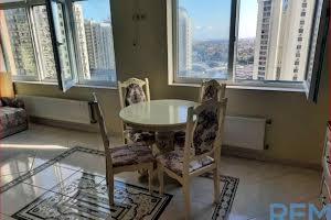 квартира за адресою Перлинна вул., 7