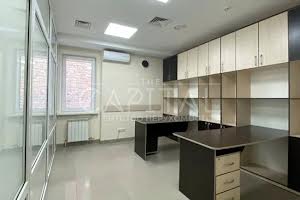 комерційна за адресою Басейна вул., 7-В