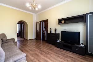 квартира за адресою Залізнична вул., 47