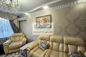 квартира за адресою Перемоги просп., 28