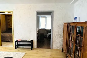 квартира за адресою Торгова вул., 1Б