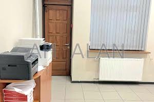 комерційна за адресою Паторжинського вул., 14