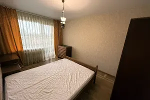 квартира за адресою Науки просп. (Гагаріна), 84-А