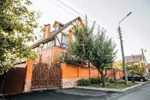 будинок за адресою Патріотів вул., 25