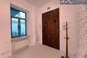 комерційна за адресою Київ, Володимирська вул., 4
