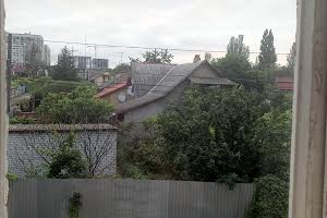 квартира за адресою почтовая 
