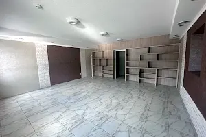комерційна за адресою Проскурівська вул., 1