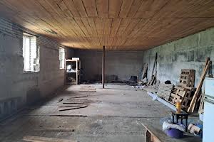 комерційна за адресою Вербова, 3б
