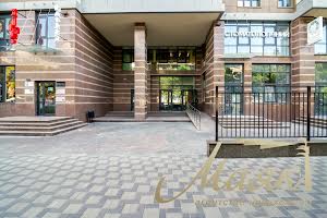 коммерческая по адресу Джона Маккейна ул. (Кудри Ивана), 26