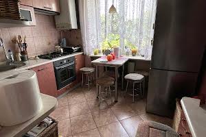 квартира за адресою Монастирського, 40
