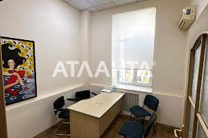комерційна за адресою Володимирська вул., 11