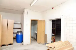 комерційна за адресою Костя Левицького вул., 112