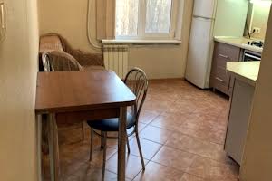 квартира за адресою Академіка Заболотного вул., 42